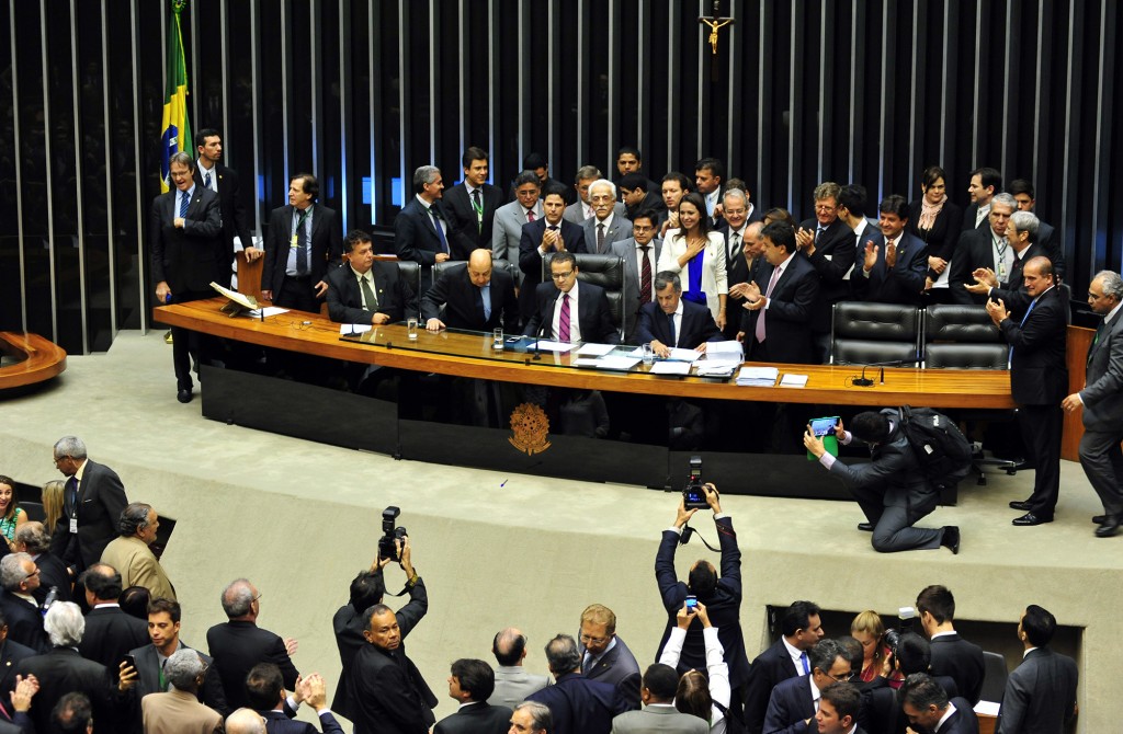 No dia 2 de abril, Maria Corina em Brasília, na Câmera dos Deputados, em meio a aplausos e vaias de petistas, pode falar da "cubanização" da Venezuela com Chávez e agora com a ditadura de Nicolás Maduro. [Foto: Gustavo Lima]