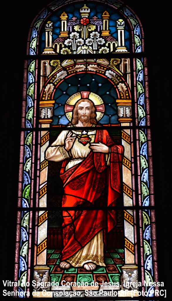 Vitral do Sagrado Coração de Jesus, Igreja Nossa Senhora da Consolação, São Paulo-SP [Foto PRC