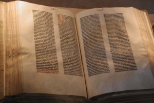 A Bíblia de Gutenberg da Biblioteca Pública de Nova Iorque, uma das edições da Vulgata, a obra-prima de Jerônimo.