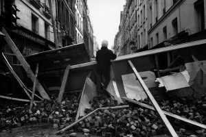 Barricadas nas ruas de Paris