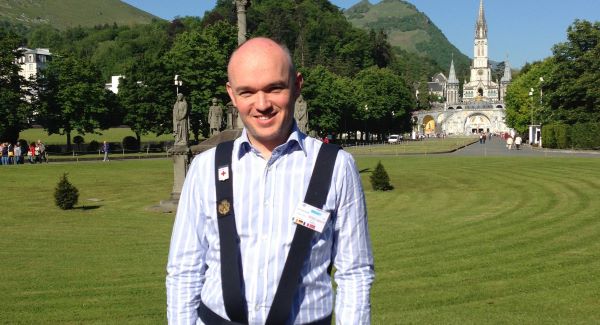 Médico irlandês narra exemplos típicos de milagres no Santuário de Lourdes