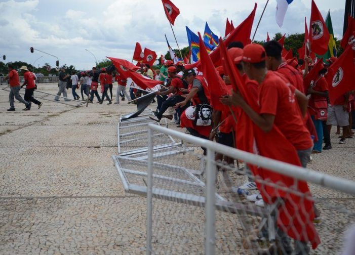 Ameaças para o Brasil: Reformas socialistas