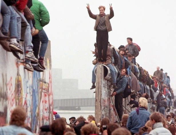 O Muro de Berlim e os ditadores da miséria
