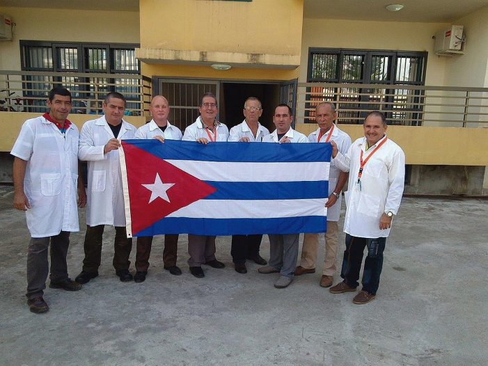 700 médicos cubanos fugiram da Venezuela em 2014