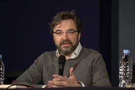 França: O Partido Socialista morreu, afirma analista político