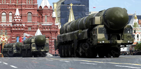 “Ruído de sabres nucleares” russos denunciado pela OTAN