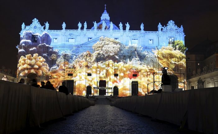 SÃO PEDRO: uma basílica ultrajada