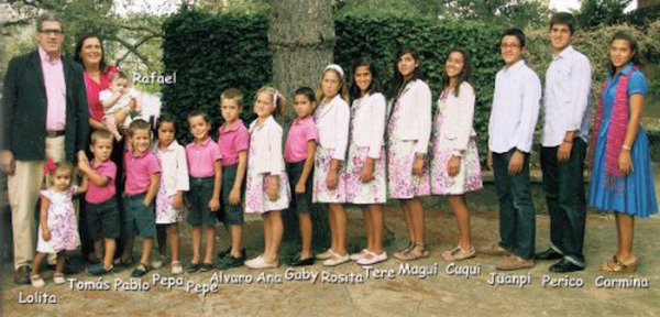 A FELICIDADE DAS FAMÍLIAS NUMEROSAS