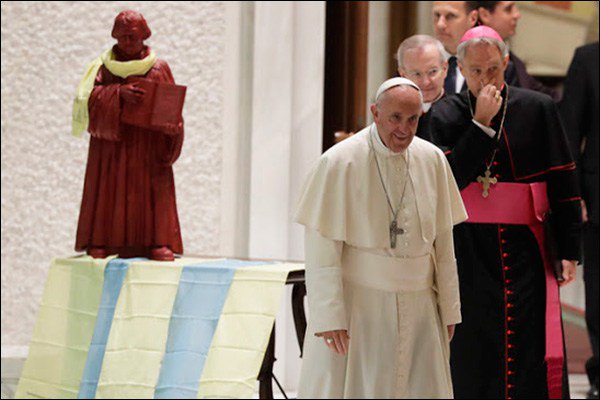 Lider Protestante: “o Papa Francisco está se movendo rumo a um novo modelo de papado”.