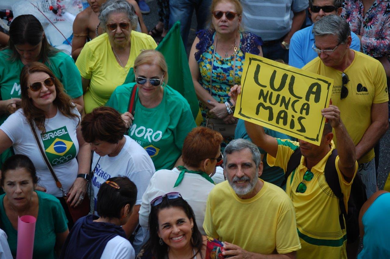 manifestacao-paulista-26-marco-2016-104