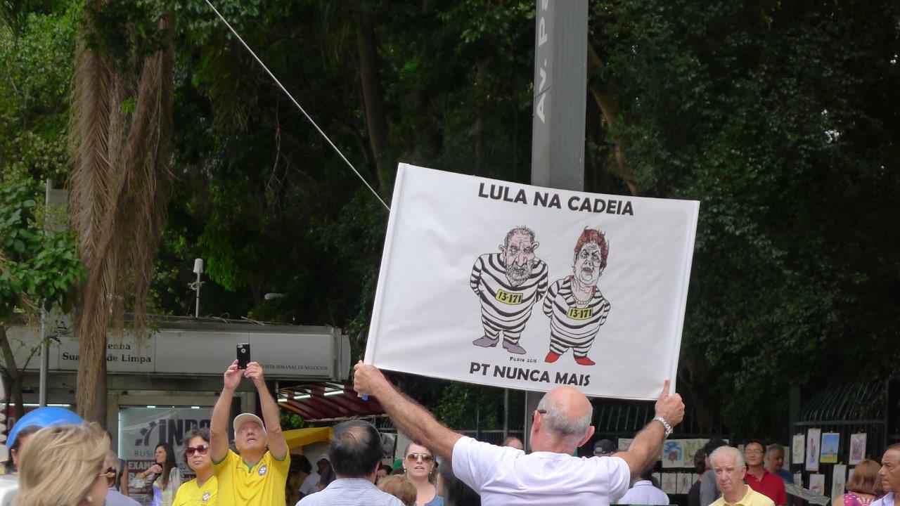 manifestacao-paulista-26-marco-2016-156