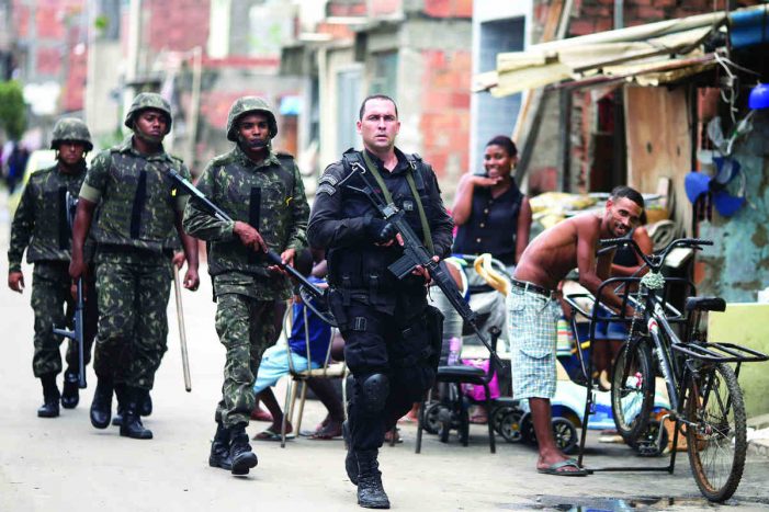 À margem da intervenção no Rio: criminalidade, drogas e valores morais