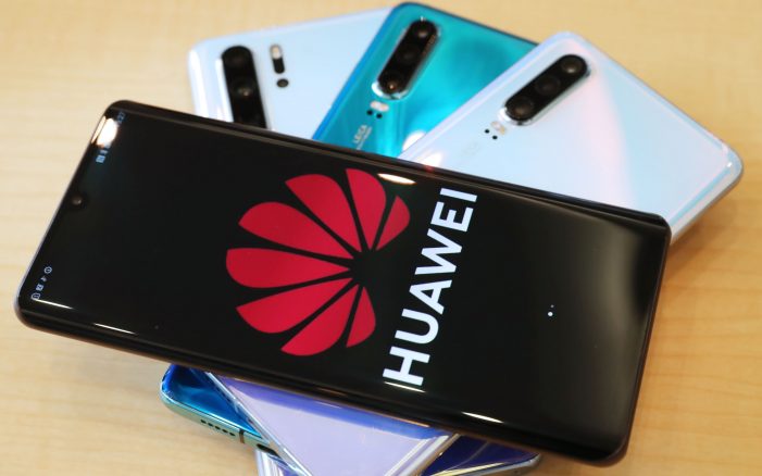 Huawei transmite conversas telefônicas à espionagem chinesa