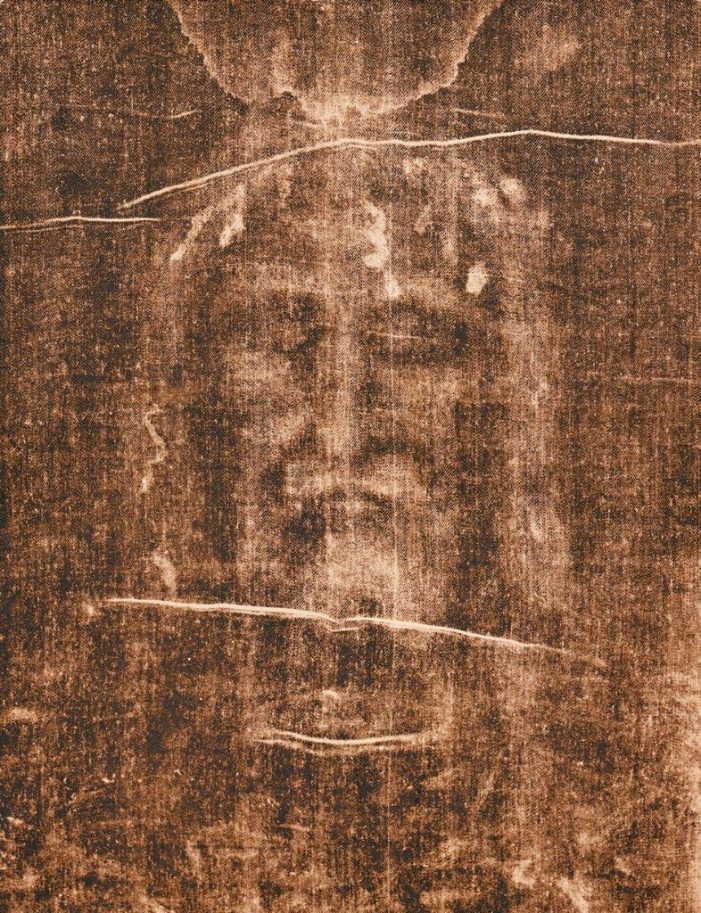 Imagem de Jesus no Santo Sudário foi gravada durante a Ressurreição