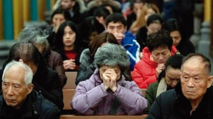 Acordo sino-vaticano: eclesiásticos presos, igrejas demolidas