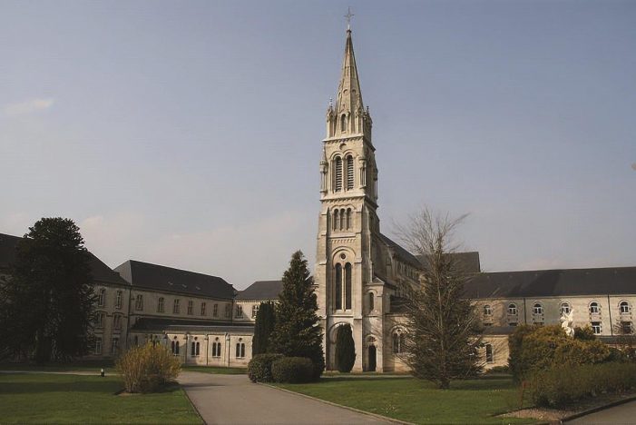 Abandono da abadia La Trappe após nove séculos de vida monástica