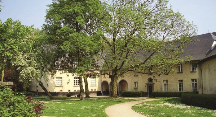 SANTA ALICE DE LA CHAMBRE