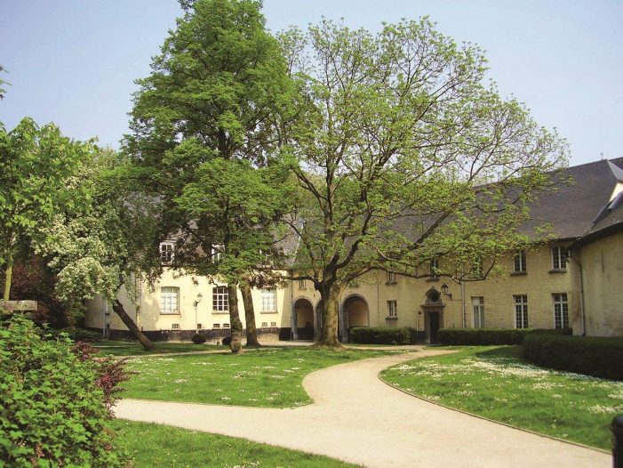 SANTA ALICE DE LA CHAMBRE