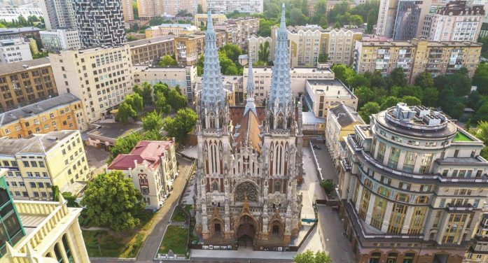 Ucrânia devolve a catedral católica de rito latino em Kiev